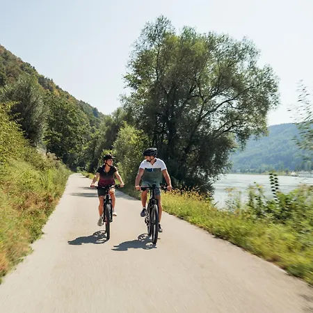 Bruendl - Fruehstueckspension Und Wilhering