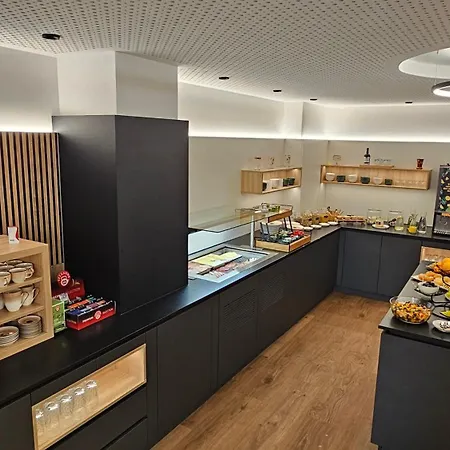 Bruendl - Fruehstueckspension Und לינה וארוחת בוקר Wilhering