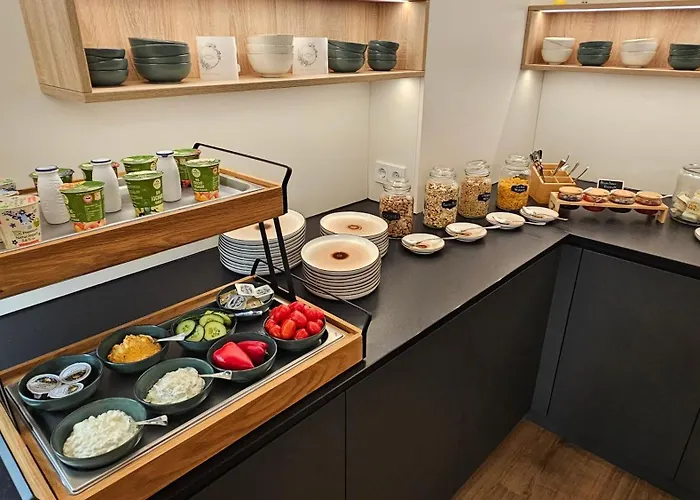 Bruendl - Fruehstueckspension Und Oda ve Kahvaltı 3*