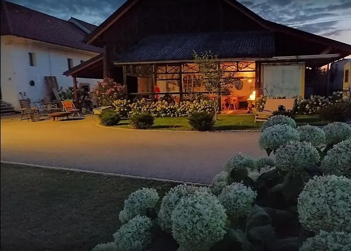 Bruendl - Fruehstueckspension Und 3*